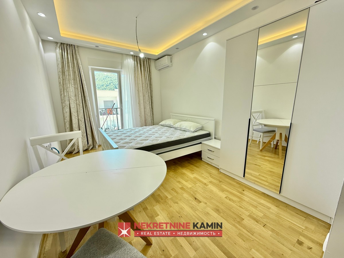 Na prodaju studio u naselju Lazi, Budva 